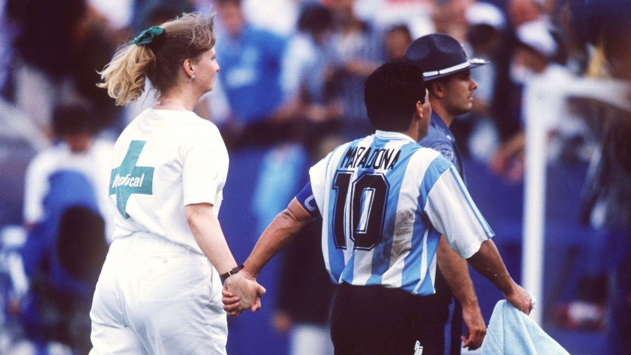 Há 25 anos: O último ato de Maradona com a camisa da Argentina em Copas do  Mundo
