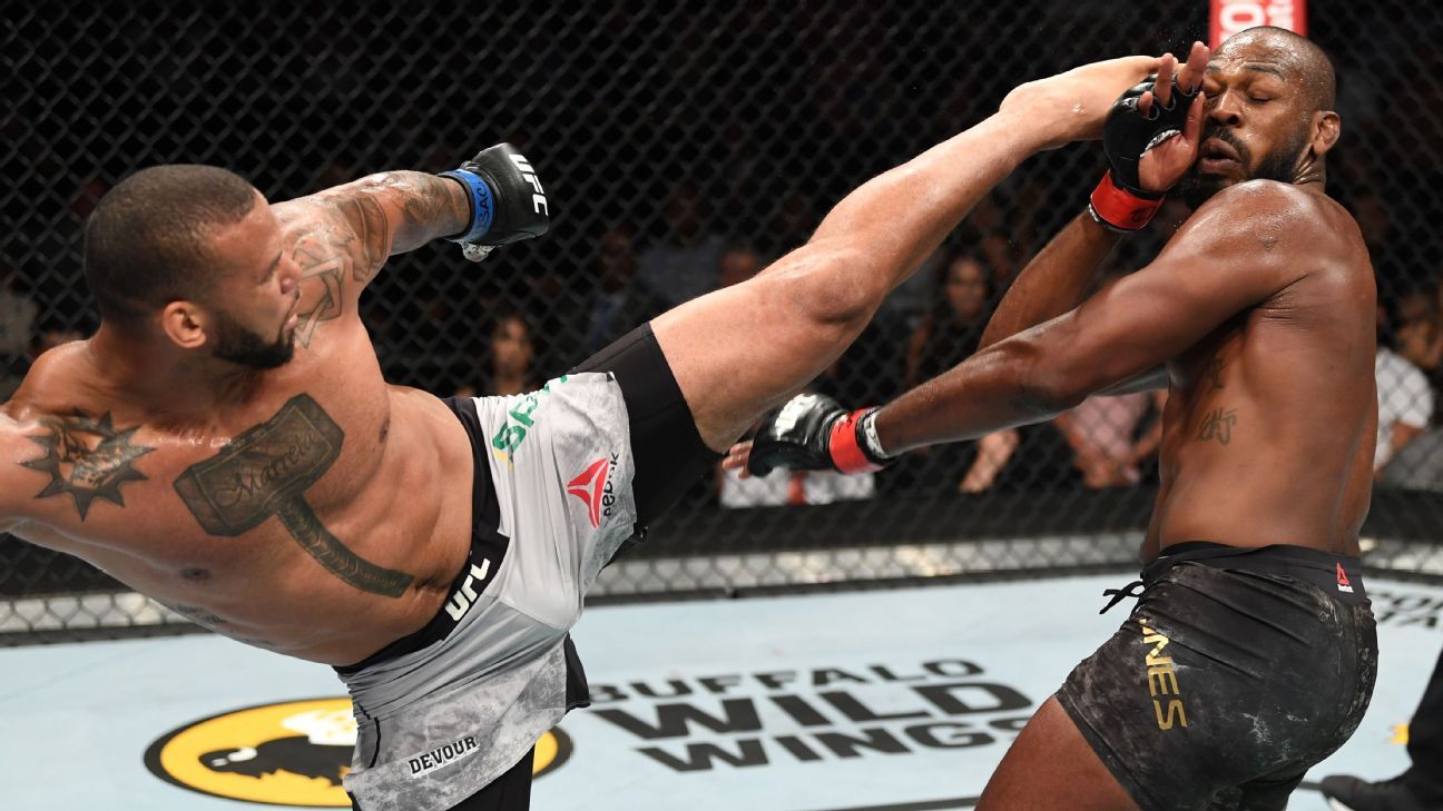 Luta De Jon Jones E Marreta