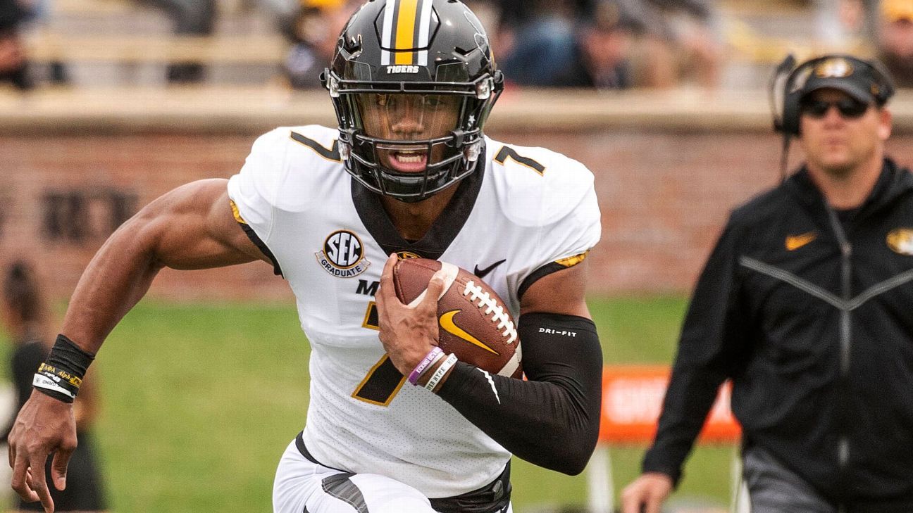 COLLEGE FOOTBALL: Lock, Mizzou rout Arkansas