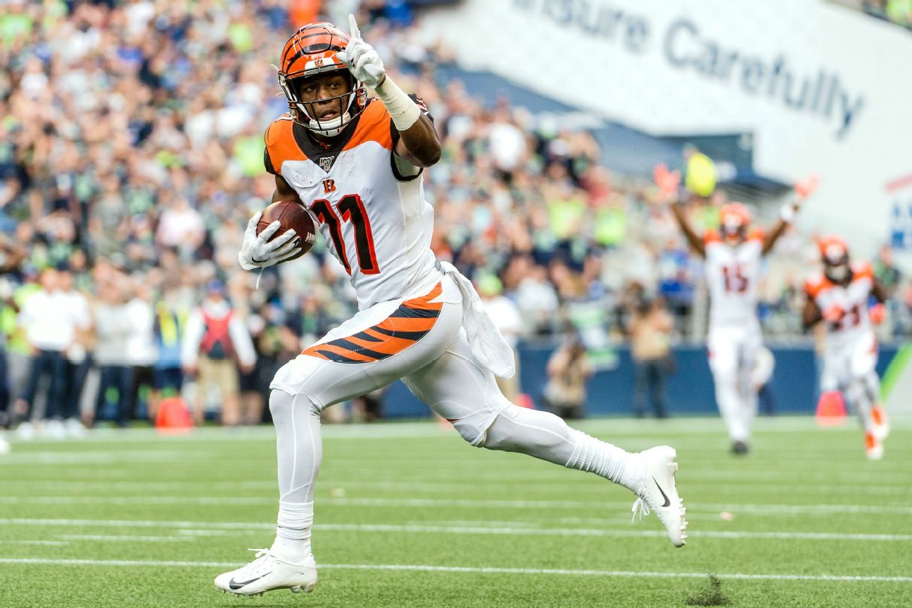 Bengals make John Ross the 3rd receiver selected in top 10