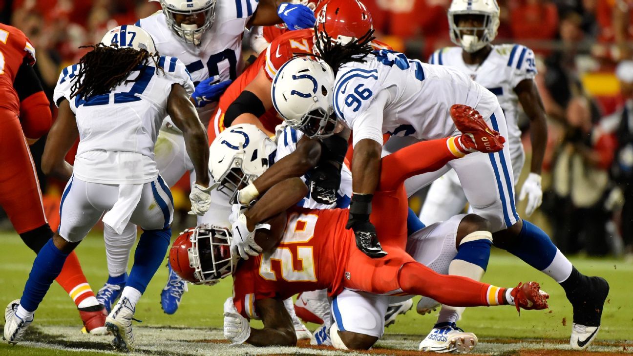 Colts shut down Mahomes, Chiefs offense in 19-13 victory