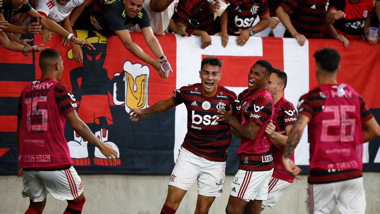Real Madrid sinaliza possível saída de ex-jogador do Flamengo para outro país