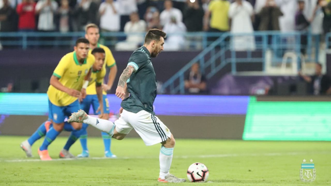 Brasil atropela Argentina e decide o ouro diante da Colômbia
