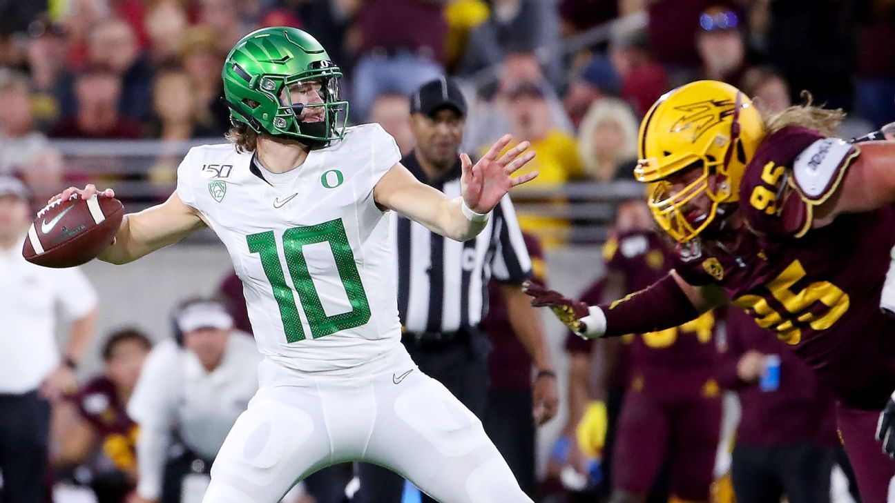 4 reasons Justin Herbert could be drafted before Tua Tagovailoa in