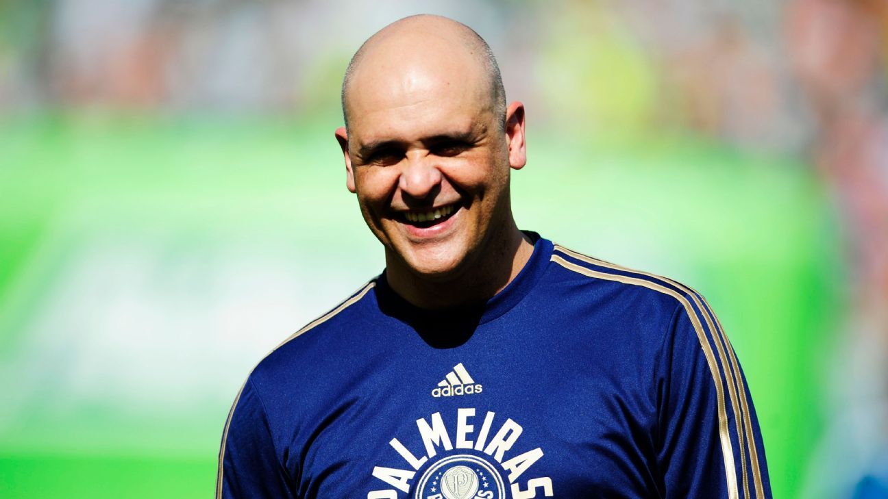 Marcos ironiza desfalques do Palmeiras após derrota e cita 