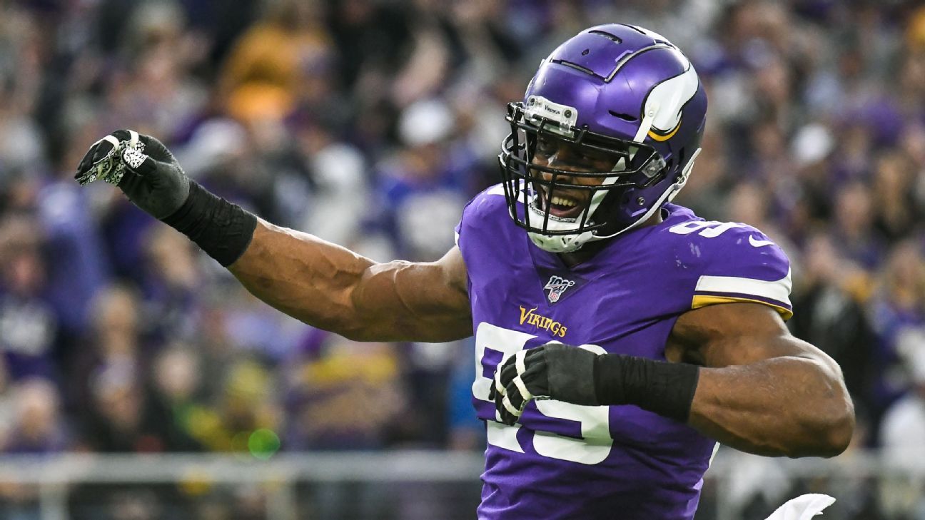 Vikings' Danielle Hunter, 25, youngest to reach 50 sacks - ESPN