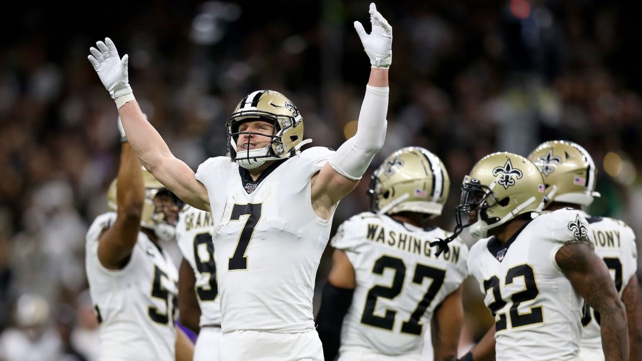 Sunday, September 26, 2021: New Orleans Saints quarterback Taysom Hill (7)  on the sideline during the NFL football game between the New Orleans Saints  and the New England Patriots at Gillette Stadium