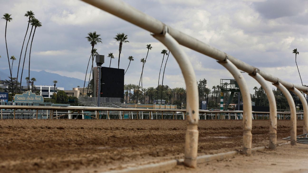 Longtime Santa Anita staffer Shear dies at 102