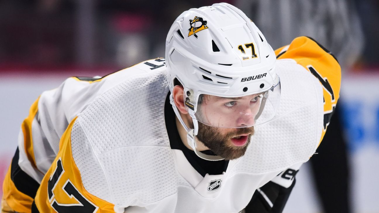 Developing Story: Bryan Rust - College Hockey, Inc.