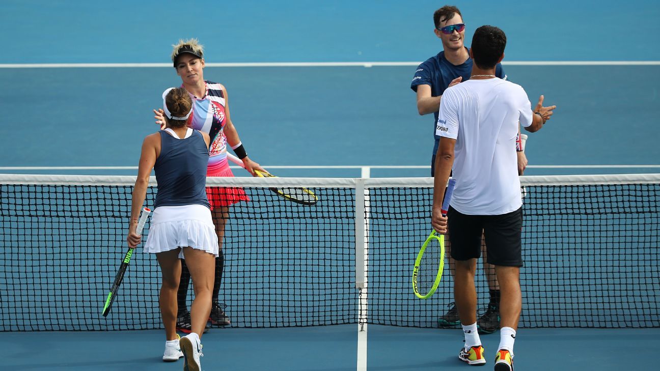 Australian Open mixed doubles match delayed by 10minute argument ESPN