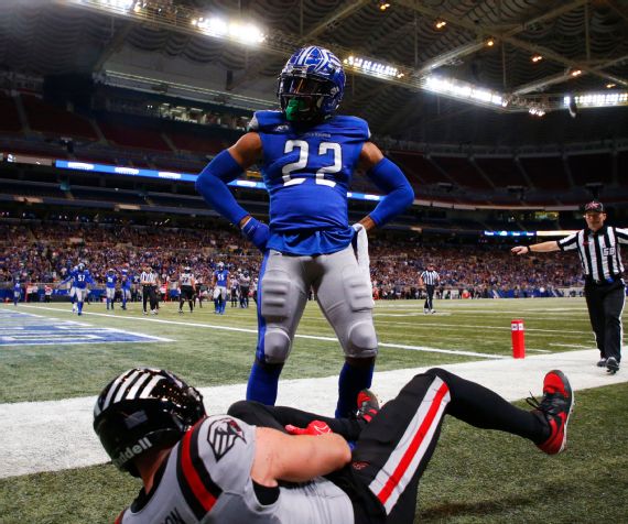 With Xfl S Battlehawks St Louis Gets A Chance To Avenge Loss Of