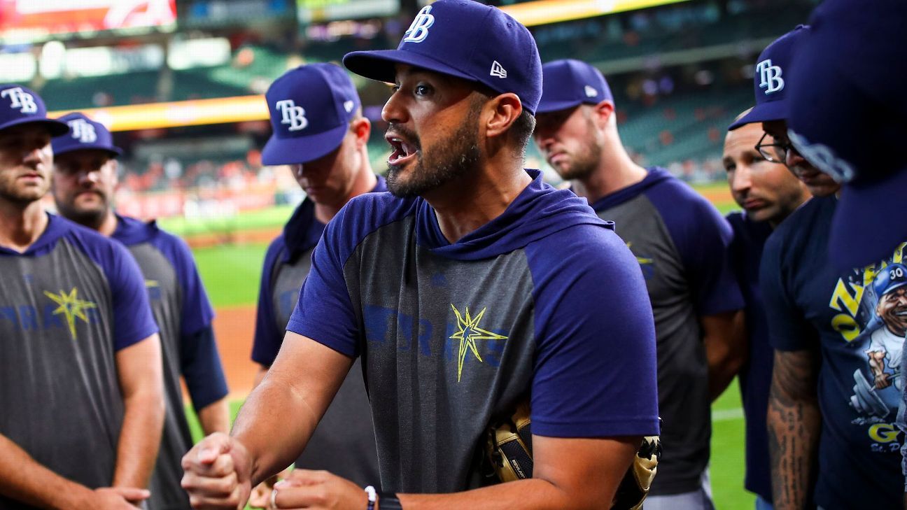 Astros' Jose Abreu's heartfelt message amid return series against