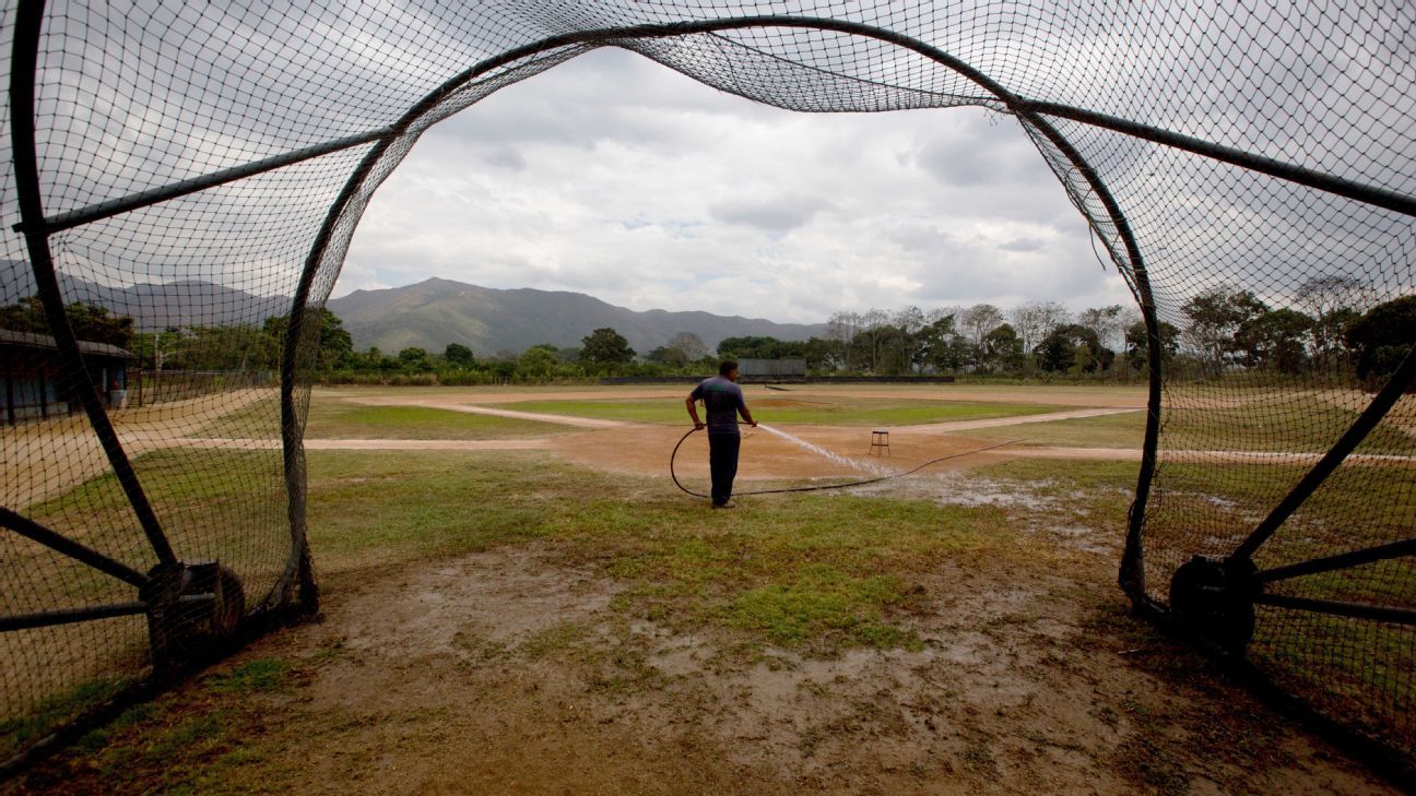 Academias de las Grandes Ligas se van de Venezuela