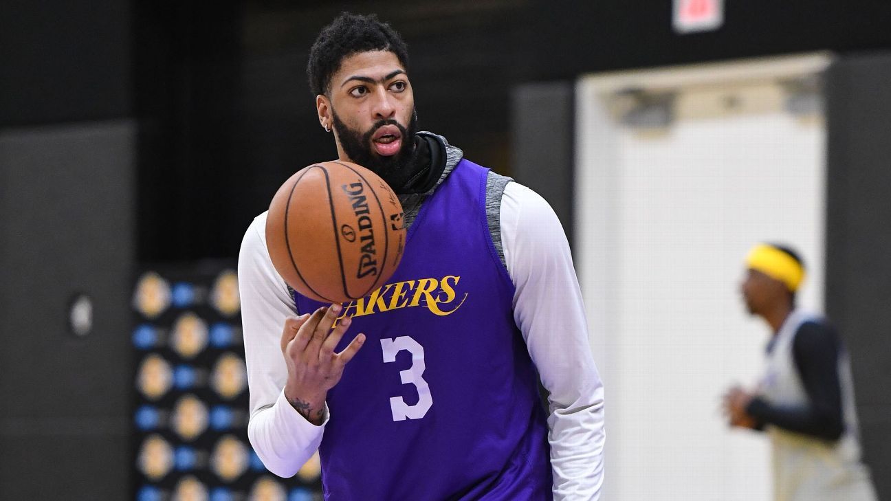 Anthony Davis of the Los Angeles Lakers says he’s being careful about the Achilles issue