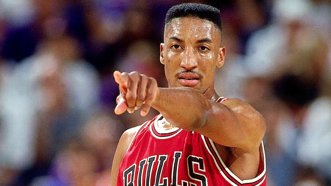 Scottie Pippen Calls Out Charles Barkley's Fake Tough Act