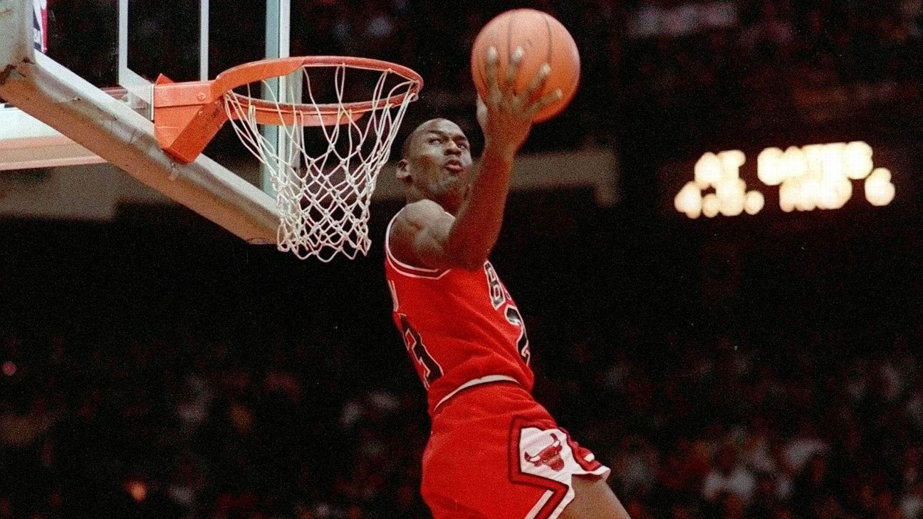 ESPN on X: On this date 28 years ago, Michael Jordan wore No. 12