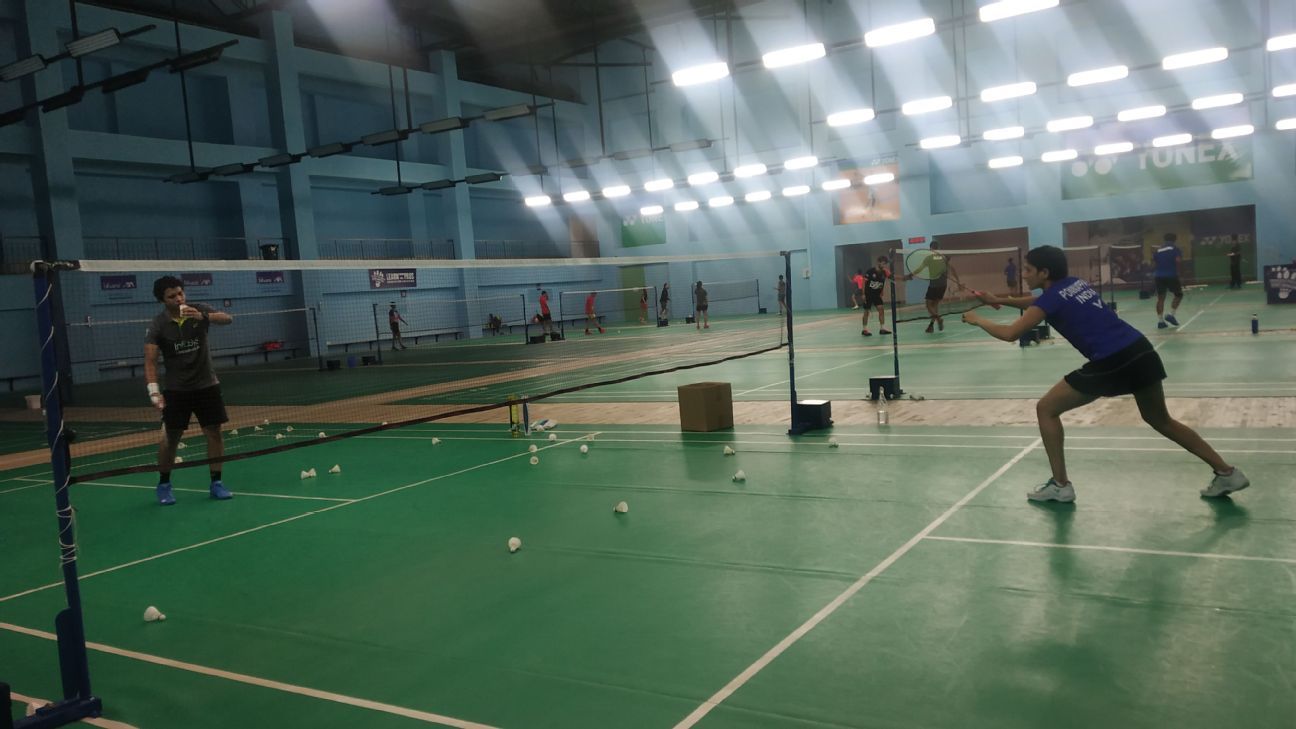 Badminton hits restart with thermal checks but no gyms ESPN