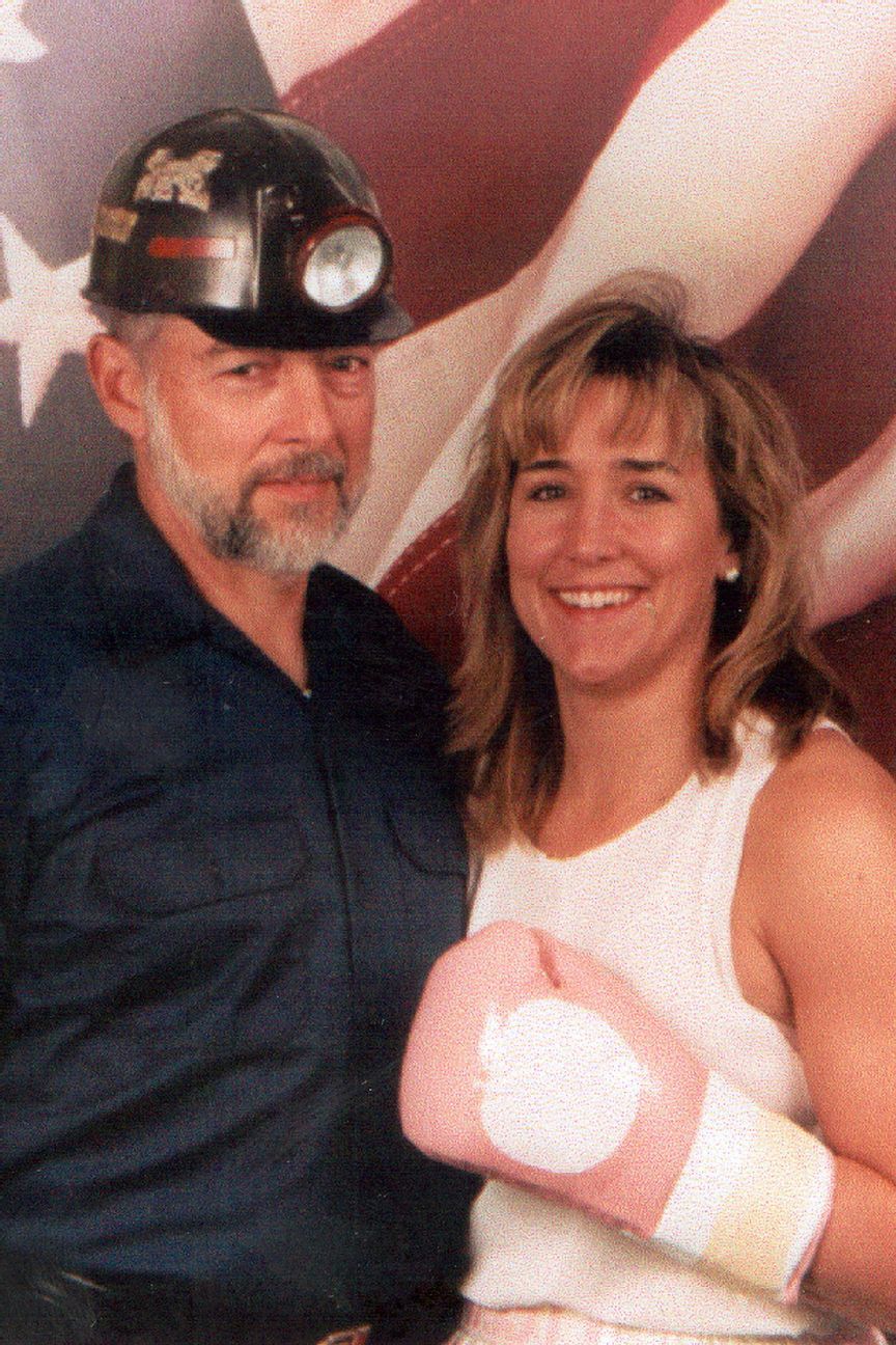 Boxeadora Christy Martin: Vida de Éxito, Violencia Doméstica y Lucha por Sobrevivir