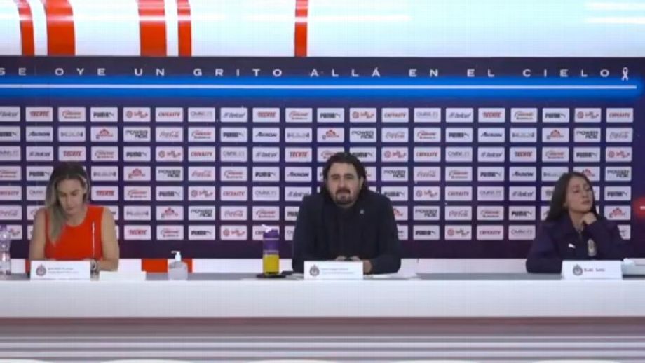 Chivas hace oficial la salida de Rubí Soto al Villarreal de España