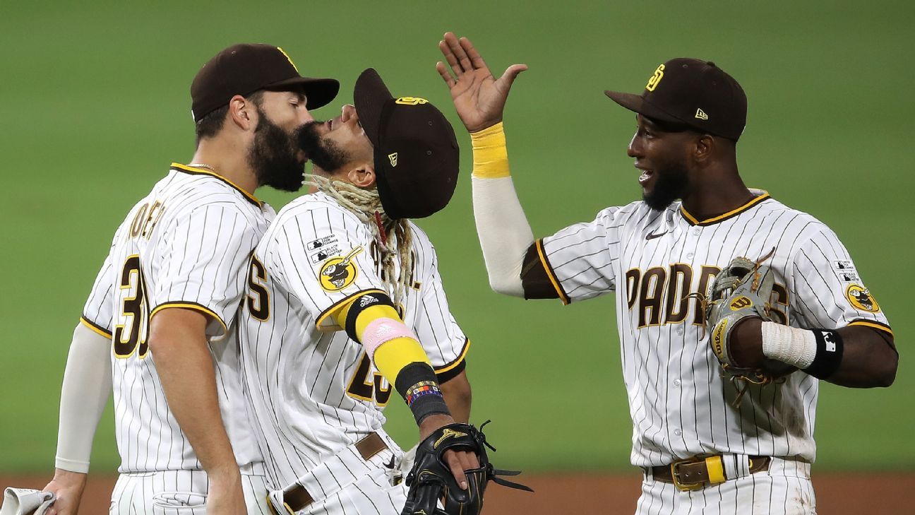 Edwin Diaz closed out the Mets' no-hitter by fanning Bryce Harper