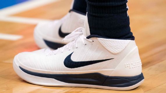 Why Joe Ingles Keeps Wearing A Discontinued Kobe Bryant Sneaker