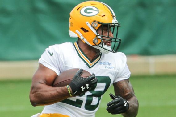 More To Packers Rookie Running Back Aj Dillon Than Just His Massive Legs Green Bay Packers Blog Espn