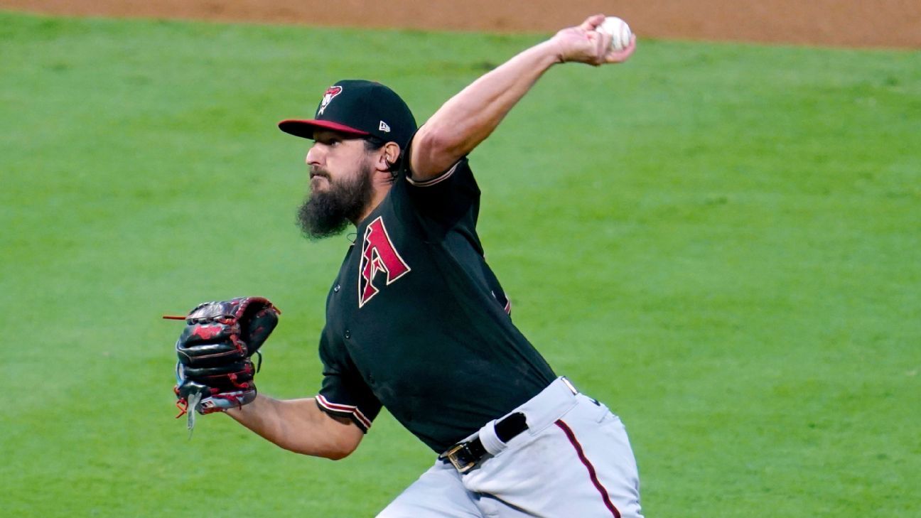 Caleb Smith records the final out, 05/10/2022