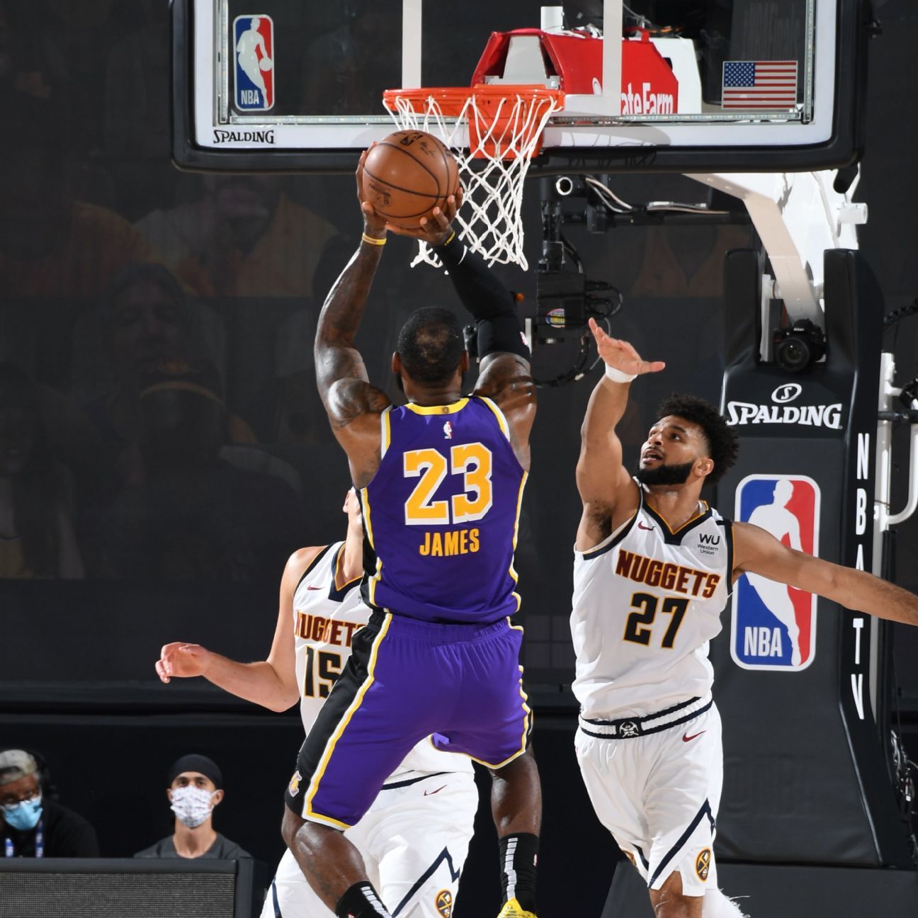 Lakers win NBA Finals for first time in 10 years in season