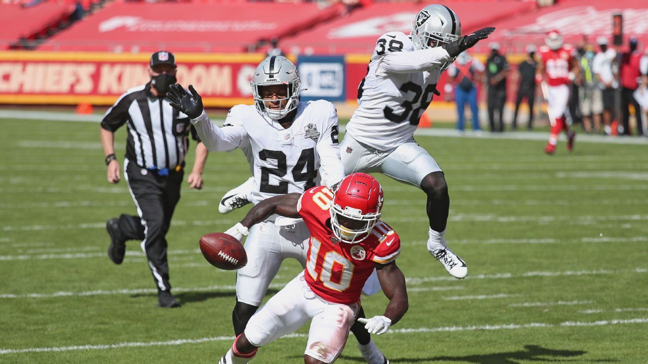 Fans outraged there was no Manningcast for Raiders vs Chiefs. When