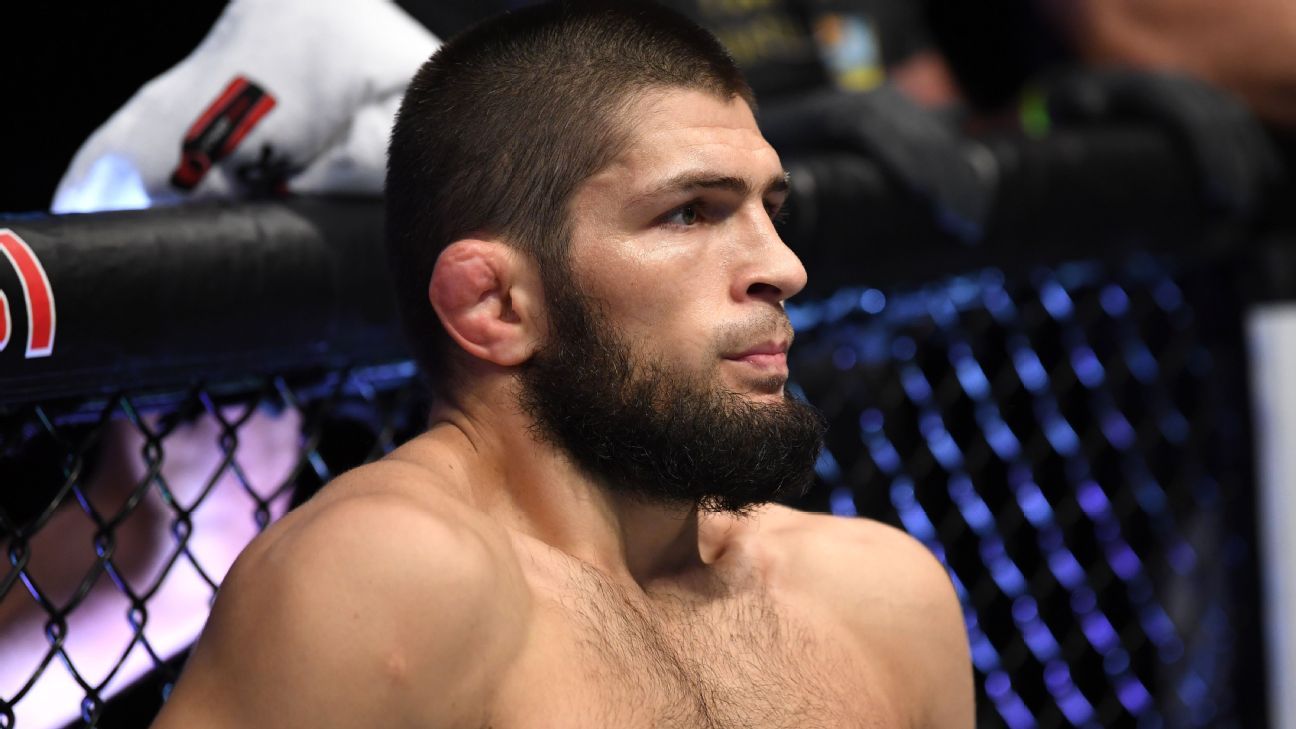 UFC: Khabib diz que peso-leve deve 'seguir em frente' e aponta