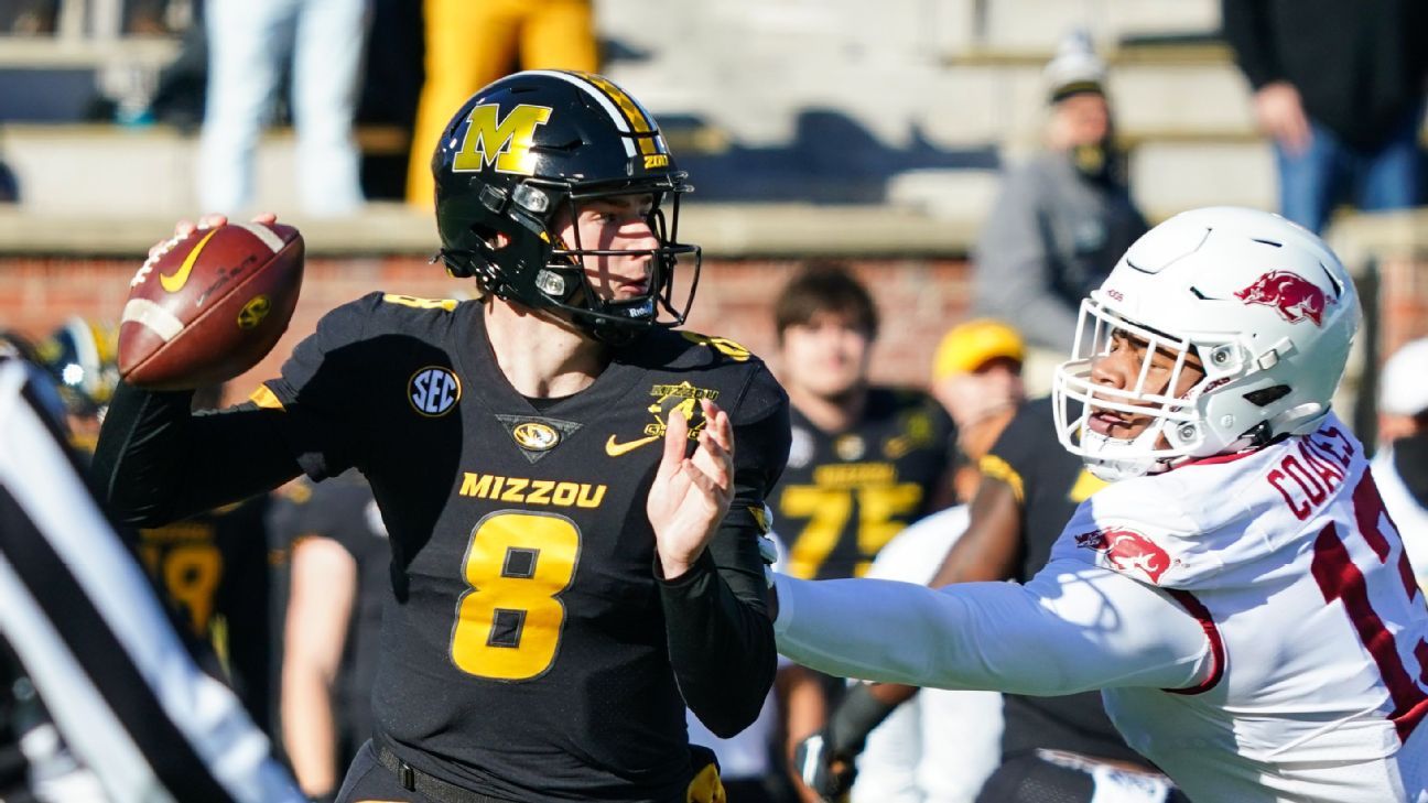 COLLEGE FOOTBALL: Lock, Mizzou rout Arkansas