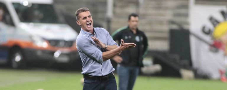 Corinthians é visitante indigesto com Mancini, mas pode completar uma década de maus resultados contra Botafogo