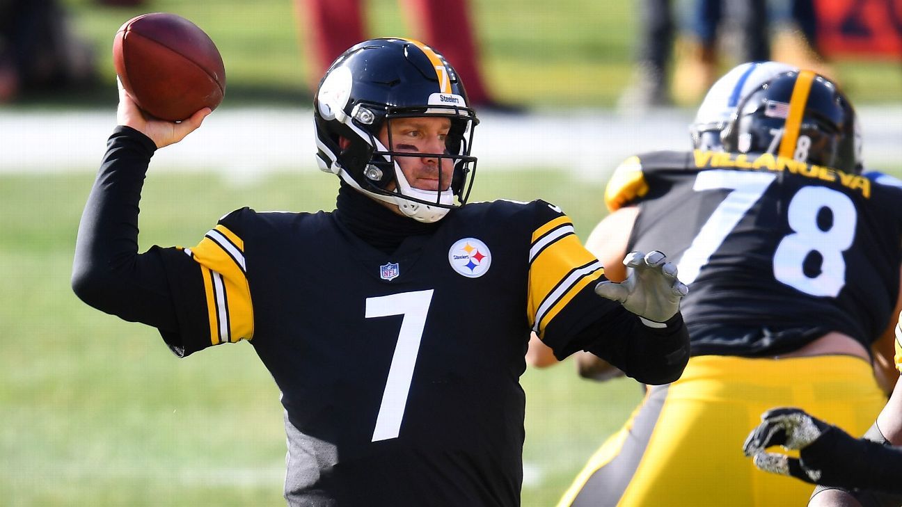 Pittsburgh Steelers quarterback Ben Roethlisberger (7) steps back to pass  in the first half of his record setting 522 yards and six touchdown game  against the Indianapolis Colts at Heinz Field in