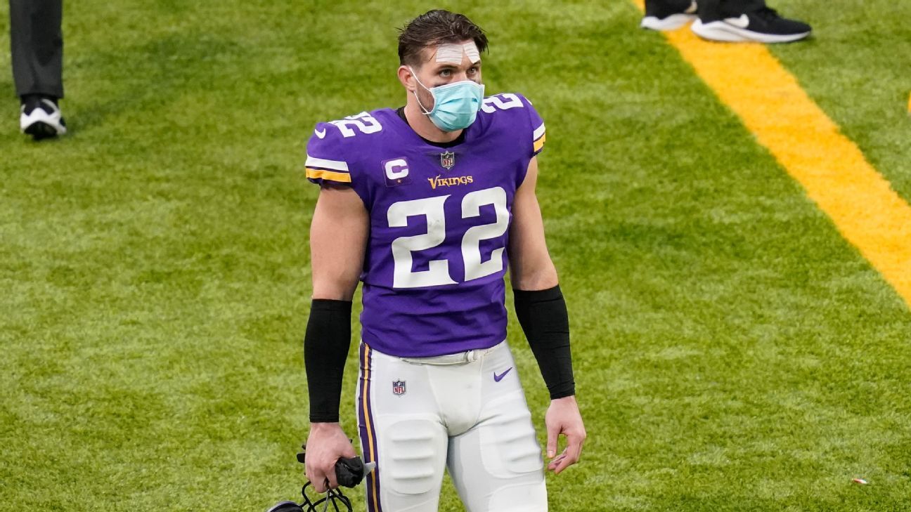 Harrison Smith isn't close to being 'old guy' yet, and he's eager for