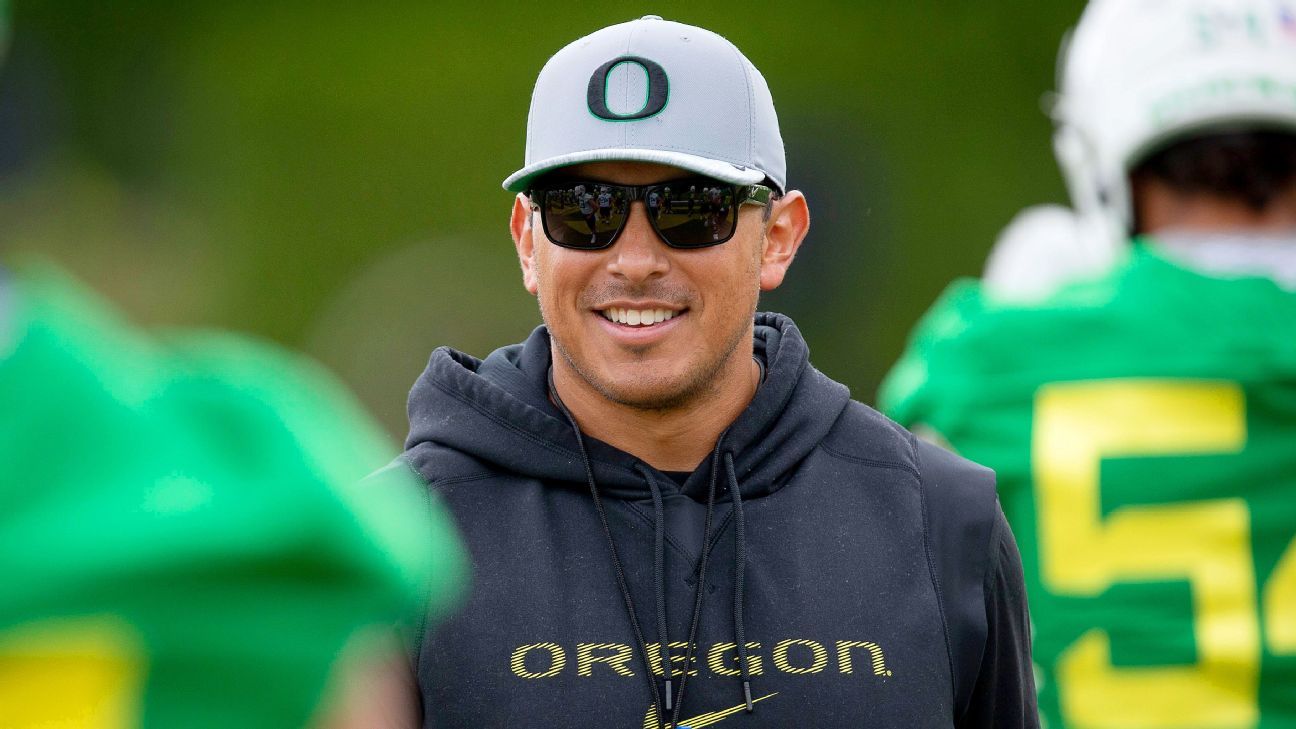 Boise State football to appoint Andy Avalos, D-coordinator of Oregon Ducks, as new head coach