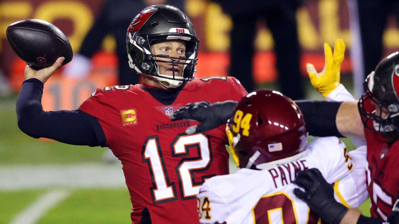 Tampa Bay Buccaneers QB Tom Brady leads team to first playoff win