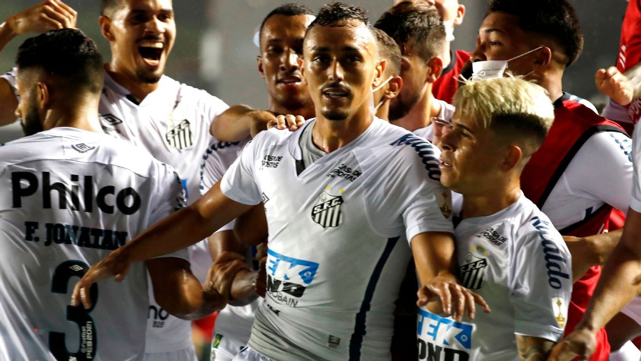 Boca, Santos play out tense Libertadores stalemate