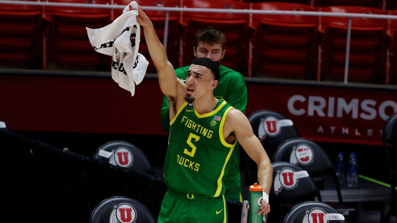 No. 21 Oregon men's basketball resumes team activities after weeklong