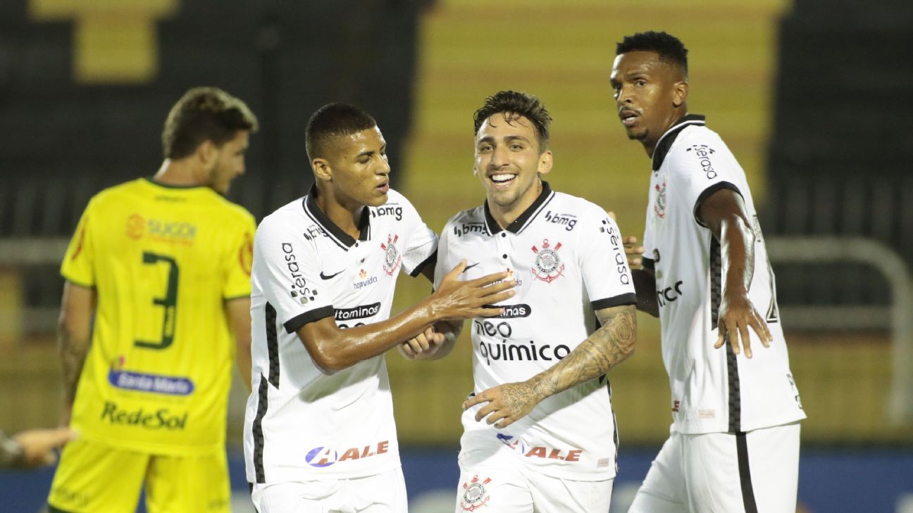 Cássio chega a 26 pênaltis defendidos com a camisa do Corinthians; veja as  maiores vítimas