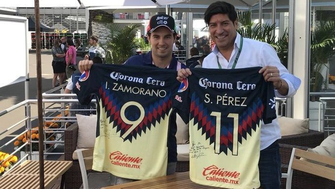 Checo' Pérez recuerda que elección de su número en Formula 1 se debe a Iván  Zamorano - ESPN