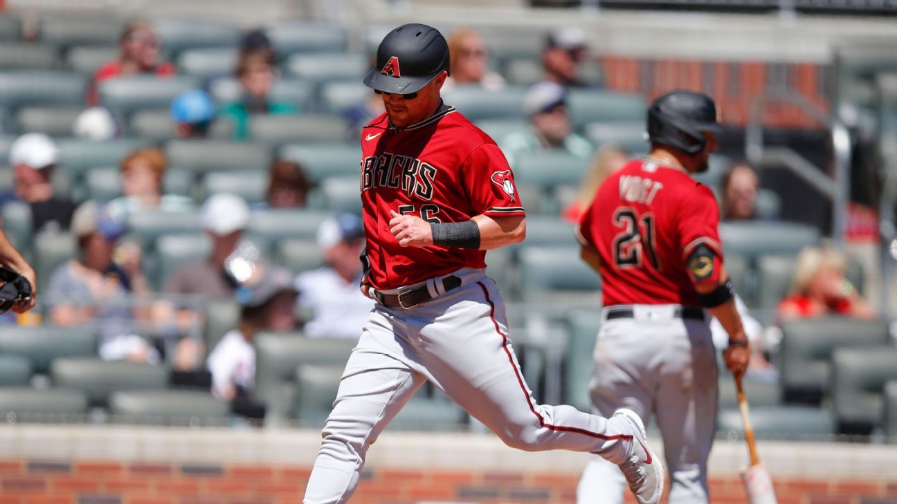 Kole Calhoun right at home in Diamondbacks' outfield