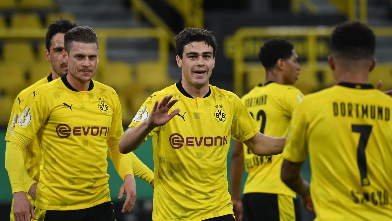 Borussia Dortmund Vs Holstein Kiel Football Match Report May 1 2021 Espn