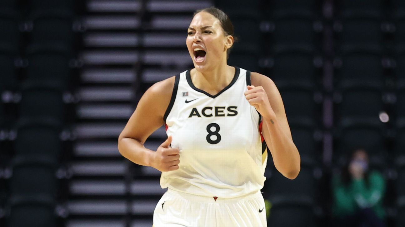 Bleacher Report on X: Breaking: Liz Cambage is heading to the LA Sparks 🌴  @HighlightHER The Liz-Nneka frontcourt is going to be scary. Career  averages: Liz: 16.3 PPG