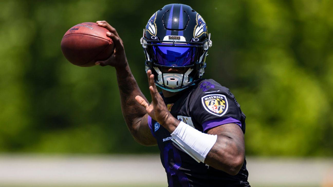 Lamar Jackson tests positive for COVID-19, misses opening practice of Baltimore ..