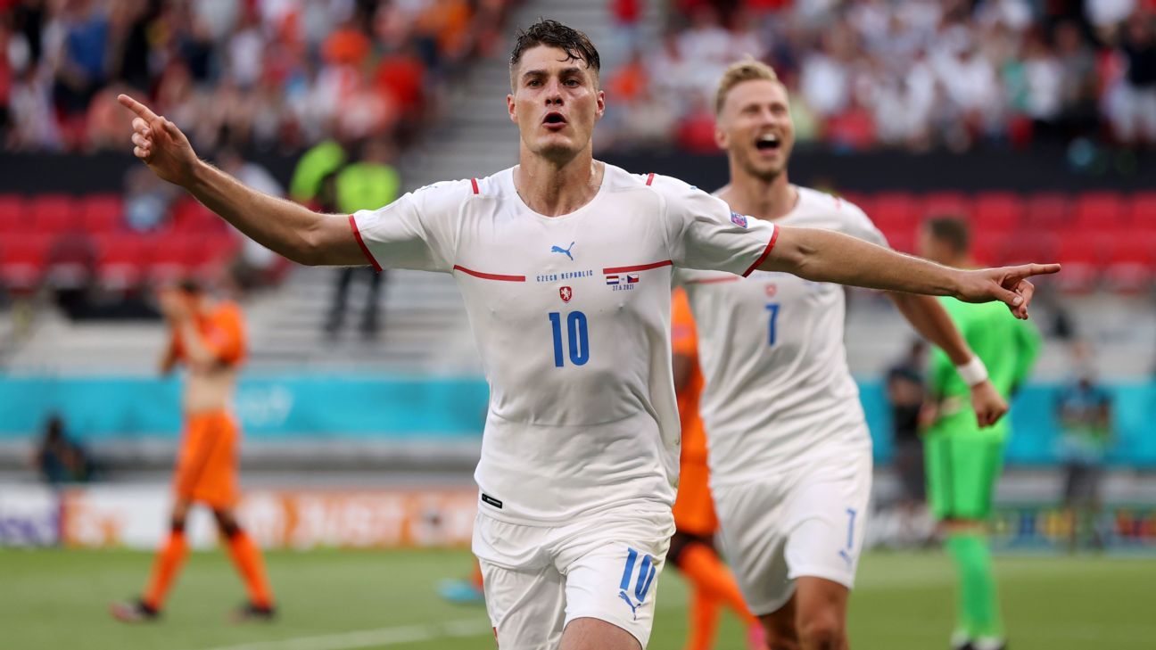 Czech Republic's Patrik Schick reminds Netherlands what they're missing after be..
