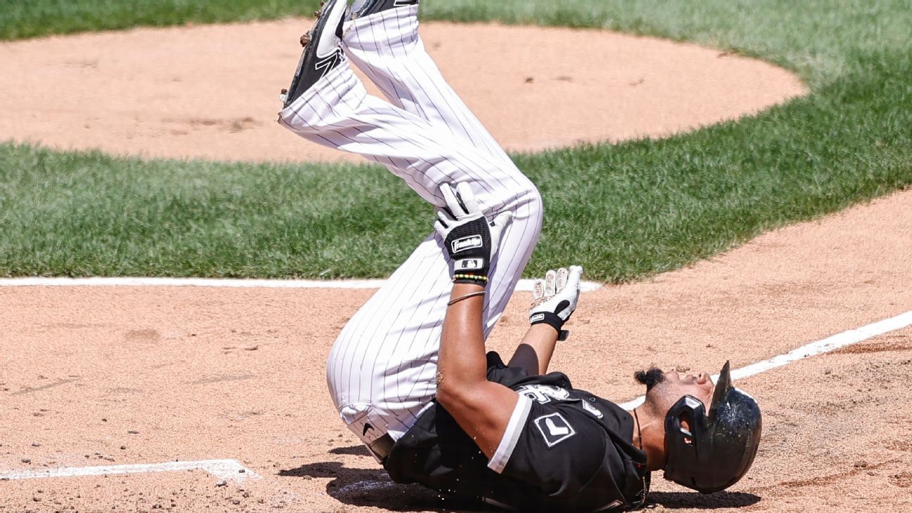 Chicago White Sox: Please stop beaning Jose Abreu