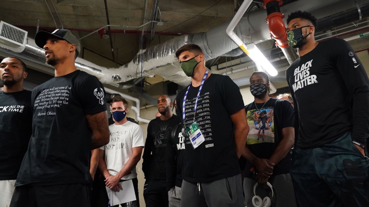 Shai Gilgeous-Alexander wears black sunglasses, a silver and News Photo  - Getty Images