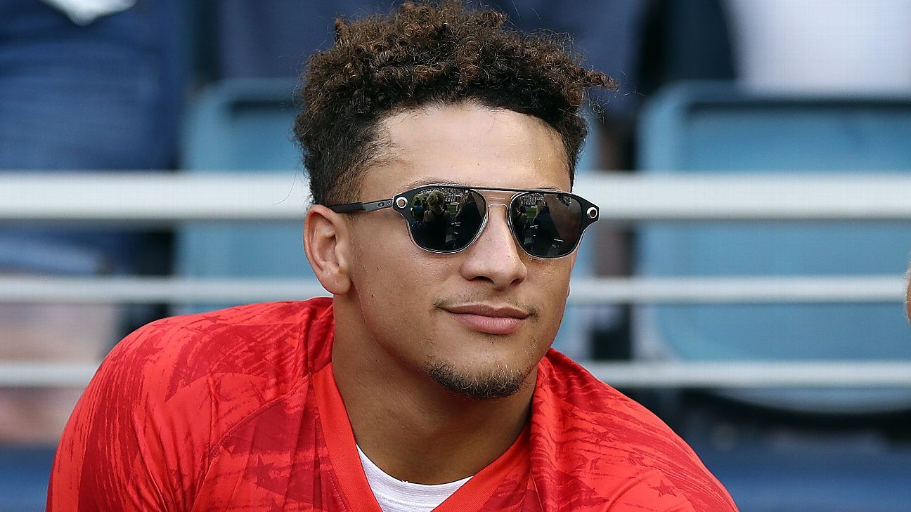 Kansas City Chiefs QB Patrick Mahomes set to release first signature ...