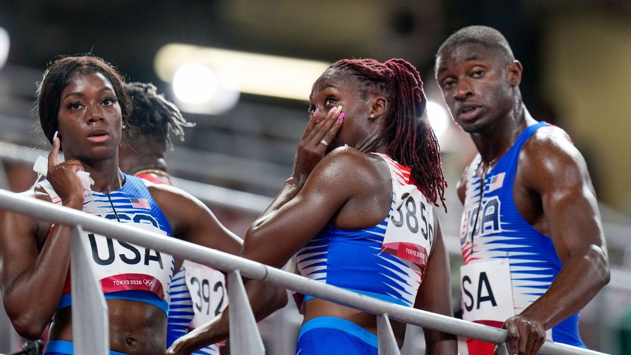 Bad baton exchange keeps U.S. out of mixed 4x400 relay final, could cost Allyson Felix Olympic medal record - ESPN
