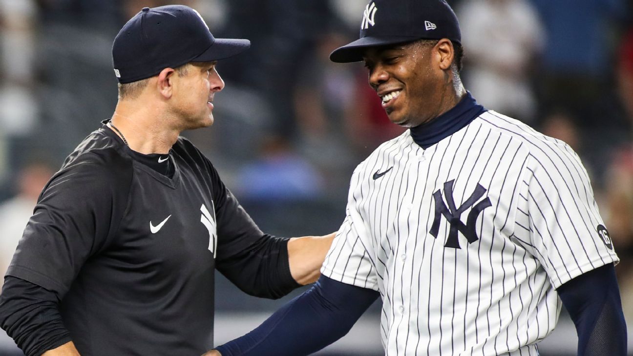 Boone says Yanks don't owe Chapman an apology